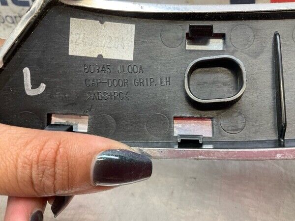 2008 Infiniti V36 G37 Driver Door Panel Grab Handle Finisher Trim Oem 24Bfkfa - On Point Parts Inc