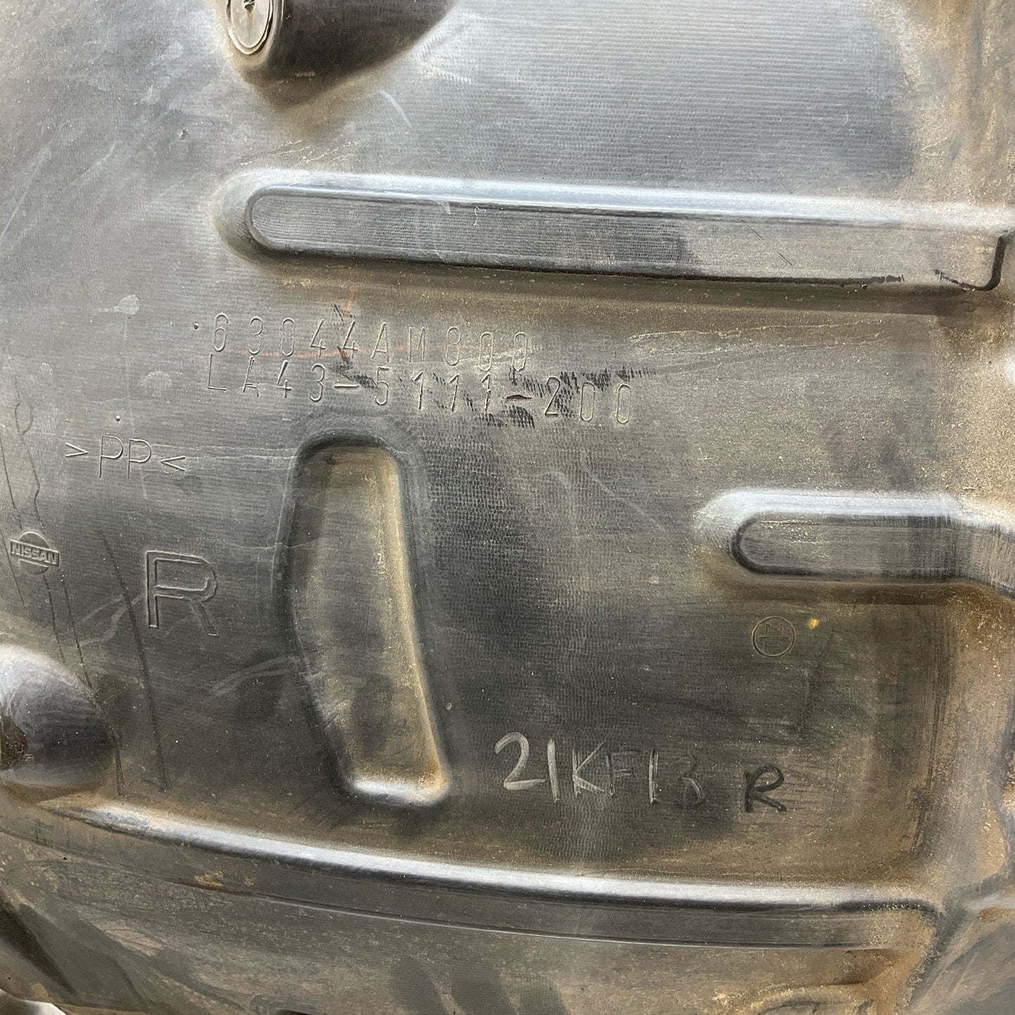 03-07 G35 Coupe Front Passenger Fender Liner Splash Guard 63844Am800 Oem K1F - On Point Parts Inc