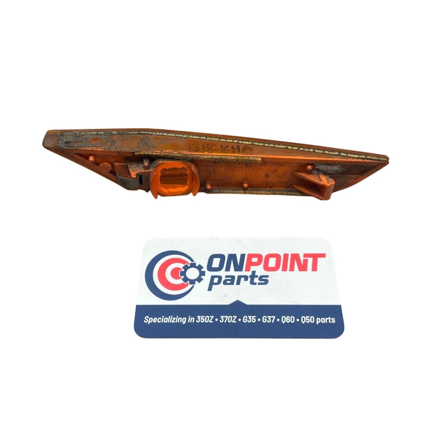 03-06 Infiniti G35 Driver Front Bumper Side Marker Light 26185AL520 OEM Ckh - On Point Parts Inc