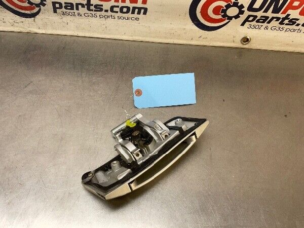 2003 Nissan Z33 350Z Front Passenger Exterior Door Handle 22Bdxfe - On Point Parts Inc
