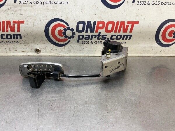 2003 Nissan Z33 350Z Throttle Accelerator Gas Pedal Oem 22Bdxfg - On Point Parts Inc