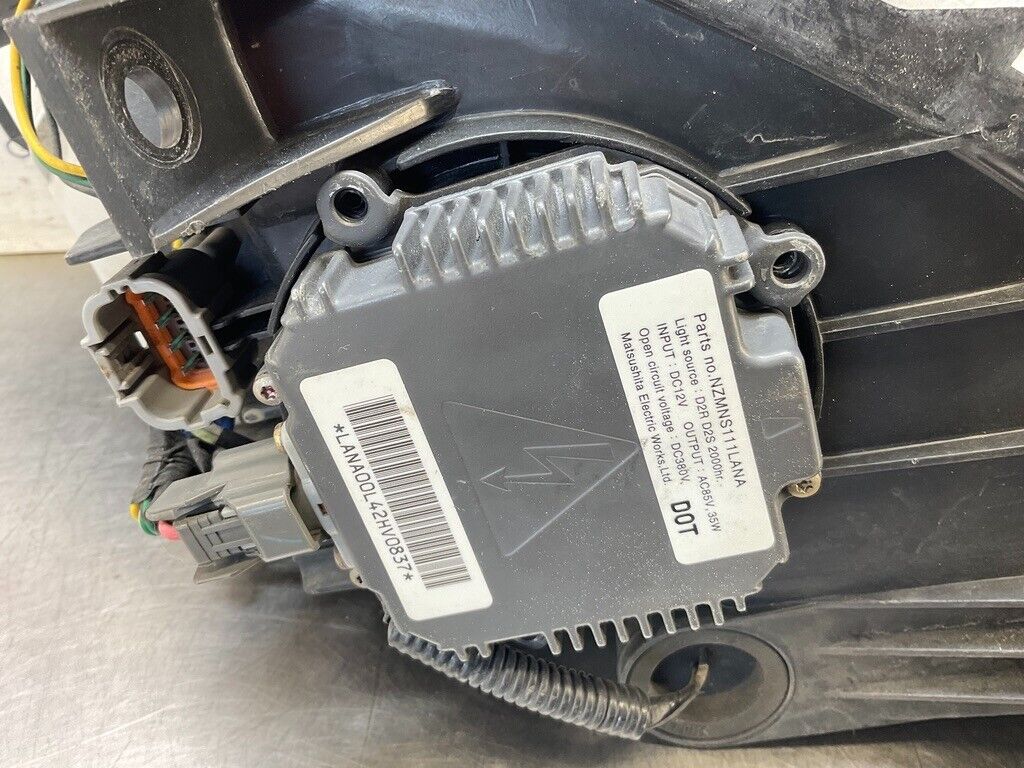 2004 Nissan Z33 350Z Passenger Right Xenon Hid Headlight OEM 25Bdqf2 - On Point Parts Inc