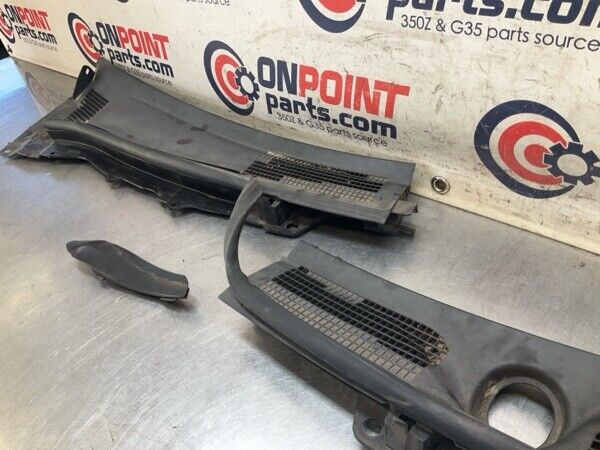 2008 Infiniti V36 G37 Front Windshield Cowl Wiper Cover Panel Oem 24Bfkf3 - On Point Parts Inc