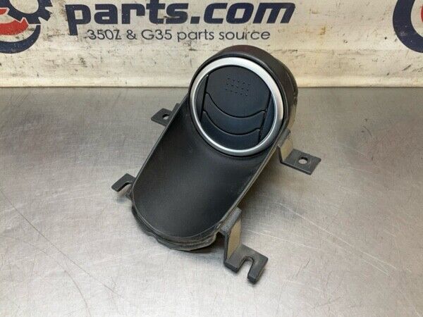 2005 Nissan Z33 350Z Front Passenger Door Panel Vent Trim Oem 11Bfyfe - On Point Parts Inc