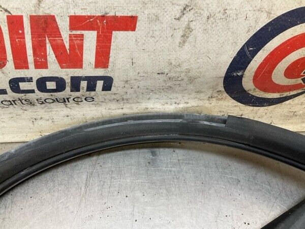 2005 Nissan Z33 350Z Front Passenger Door Frame Weatherstrip Seal Oem 11Bfyfg - On Point Parts Inc