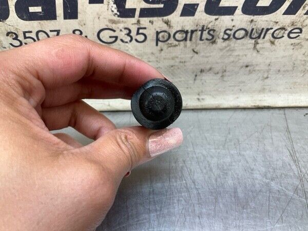 2007 Bmw E92 328I Upper Radiator Locks Oem 23Bg6Fc - On Point Parts Inc