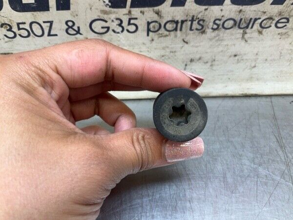 2007 Bmw E92 328I Upper Radiator Locks Oem 23Bg6Fc - On Point Parts Inc