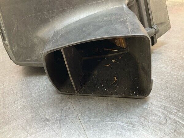 2007 Bmw E92 328I Driver Air Intake Filter Box Oem 23Bg6F3 - On Point Parts Inc