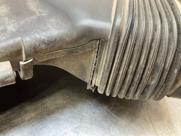 2007 Bmw E92 328I Air Intake Inlet Duct Oem 23Bg6Fi - On Point Parts Inc