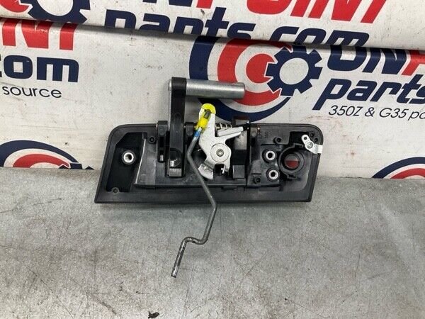 2004 Nissan Z33 350Z Front Driver Exterior Door Handle 22Bgwfa - On Point Parts Inc