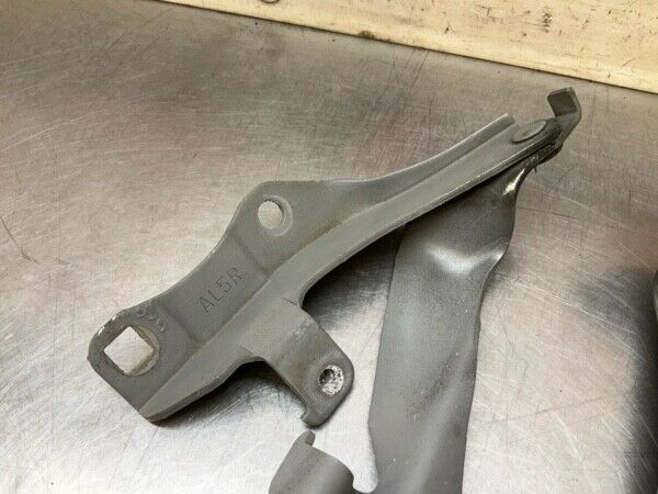 03-07 350Z G35 Coupe Hood Hinges Oem 22Bgwfc - On Point Parts Inc
