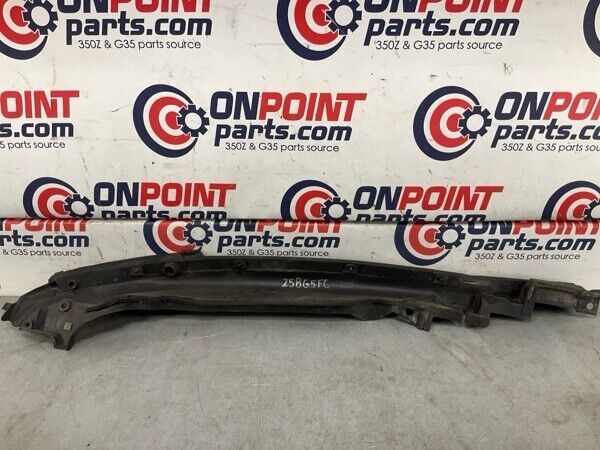 2008 Infiniti V36 G37 Front Driver Hood Panel Weatherstrip Seal Oem 25Bg5Fc - On Point Parts Inc