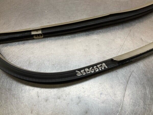 2008 Infiniti V36 G37 Front Driver Door Frame Weatherstrip Seal Oem 25Bg5Fa - On Point Parts Inc