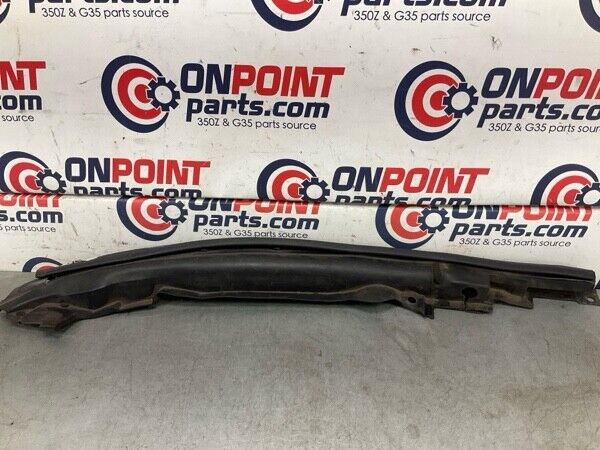 2008 Infiniti V36 G37 Front Passenger Hood Panel Weatherstrip Seal Oem 25Bg5Fe - On Point Parts Inc