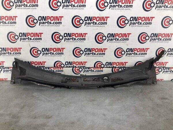 2008 Infiniti V36 G37 Front Windshield Cowl Wiper Cover Panel Oem 25Bg5F3 - On Point Parts Inc