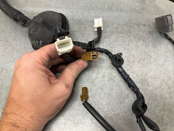 2008 Infiniti V36 G37 Front Passenger Door Wiring Harness Oem 25Bg5Fe - On Point Parts Inc