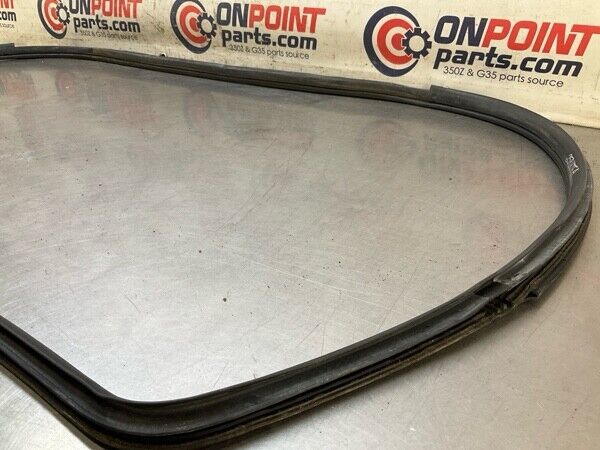 2005 Nissan Z33 350Z Front Driver Door Frame Weatherstrip Seal Oem 25Bhtfg - On Point Parts Inc