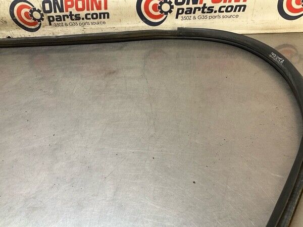 2005 Nissan Z33 350Z Front Driver Door Frame Weatherstrip Seal Oem 25Bhtfg - On Point Parts Inc
