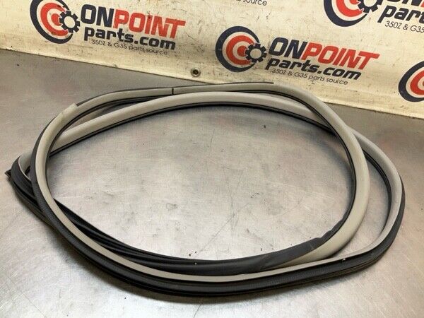 2006 Infiniti V35 G35 Rear Passenger Door Frame Weatherstrip Seal Oem 23Bh1Fe - On Point Parts Inc