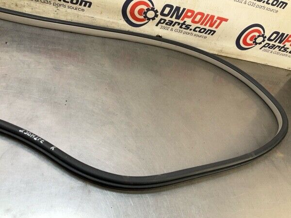 2006 Infiniti V35 G35 Front Passenger Door Frame Weatherstrip Seal Oem 23Bh1Fe - On Point Parts Inc