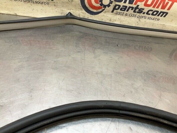 2006 Infiniti V35 G35 Front Passenger Door Frame Weatherstrip Seal Oem 23Bh1Fe - On Point Parts Inc