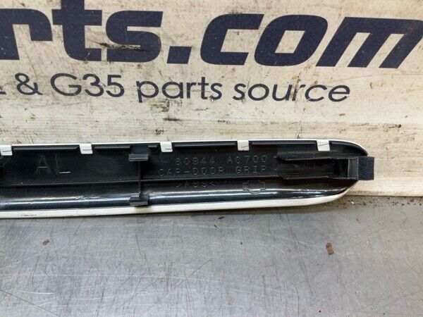 2006 Infiniti V35 G35 Front Door Panel Grab Handle Finisher Trim Oem 23Bh1Fe - On Point Parts Inc
