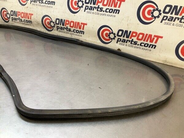 2005 Nissan Z33 350Z Front Driver Door Frame Weatherstrip Seal Oem 15Bijfa - On Point Parts Inc