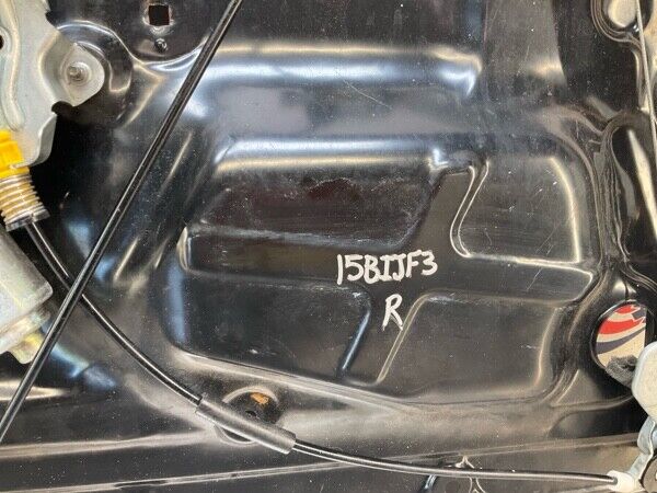2005 Nissan Z33 350Z Front Passenger Window Motor Regulator Asm Oem 15Bijf3 - On Point Parts Inc