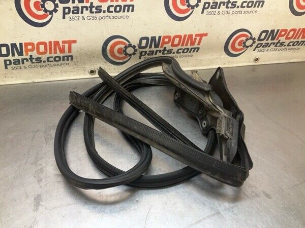 2011 Infiniti V36 G37 Convertible Interior Trunk Weatherstrip Seal Oem 24Bklfi - On Point Parts Inc