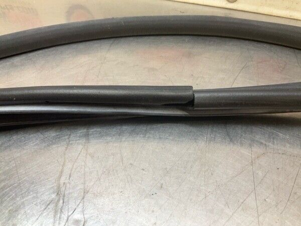 2007 Infiniti V35 G35 Front Driver Door Frame Weatherstrip Oem 14Bkyfa - On Point Parts Inc