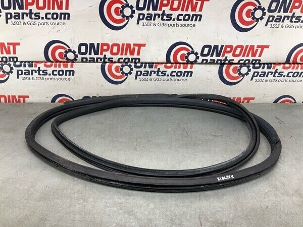 2008 Nissan Z33 350Z Front Passenger Door Frame Weatherstrip Oem 21Bljfk - On Point Parts Inc