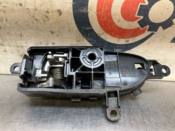 2013 Nissan A35 Maxima Front Passenger Interior Door Handle Oem 11Bagge - On Point Parts Inc