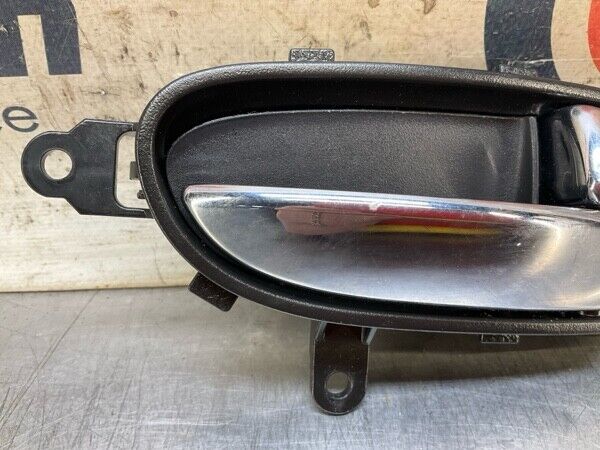 2013 Nissan A35 Maxima Front Passenger Interior Door Handle Oem 11Bagge - On Point Parts Inc