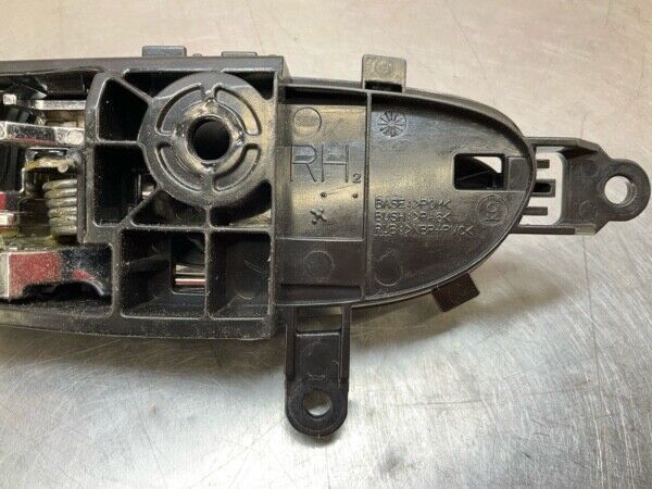 2013 Nissan A35 Maxima Front Passenger Interior Door Handle Oem 11Bagge - On Point Parts Inc