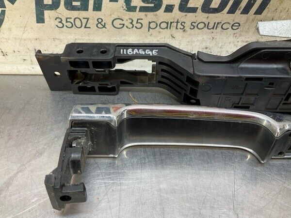 2013 Nissan A35 Maxima Front Passenger Exterior Door Handle Oem 11Bagge - On Point Parts Inc