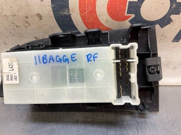 2013 Nissan A35 Maxima Front Passenger Door Window Lock Switch Oem 11Bagge - On Point Parts Inc