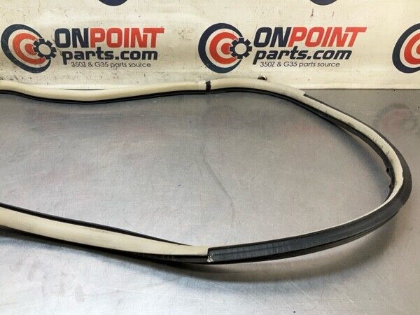 2013 Nissan A35 Maxima Front Driver Door Frame Weatherstrip Oem 11Baggg - On Point Parts Inc