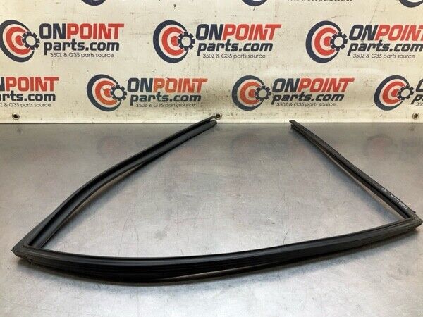 2013 Nissan A35 Maxima Rear Passenger Door Shell Weatherstrip  11Baggk - On Point Parts Inc