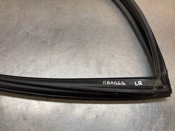 2013 Nissan A35 Maxima Rear Driver Door Shell Weatherstrip Oem 11Baggg - On Point Parts Inc