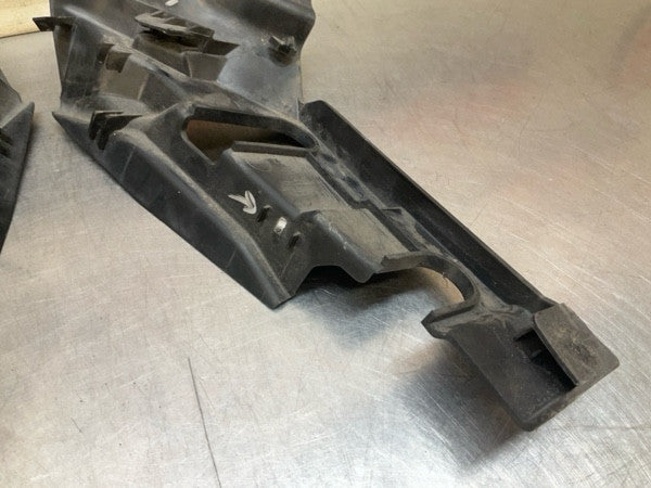 09-13 Infiniti V36 G37 Sedan Hood Hinge Cover Trim Oem 12Bbzgi - On Point Parts Inc