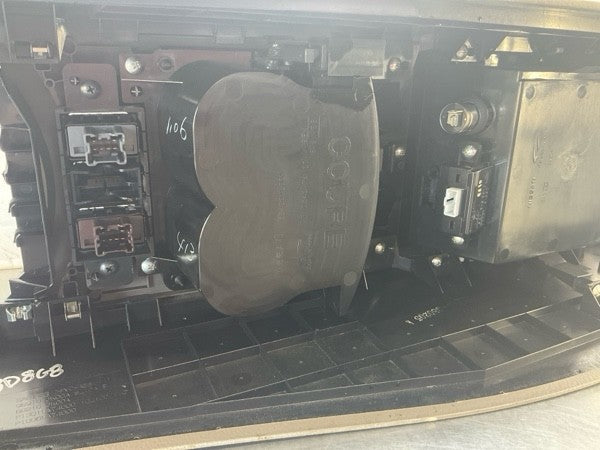 2008 Infiniti V36 G37 Coupe A/T Center Console With Switches Oem 22Bd8G8 - On Point Parts Inc