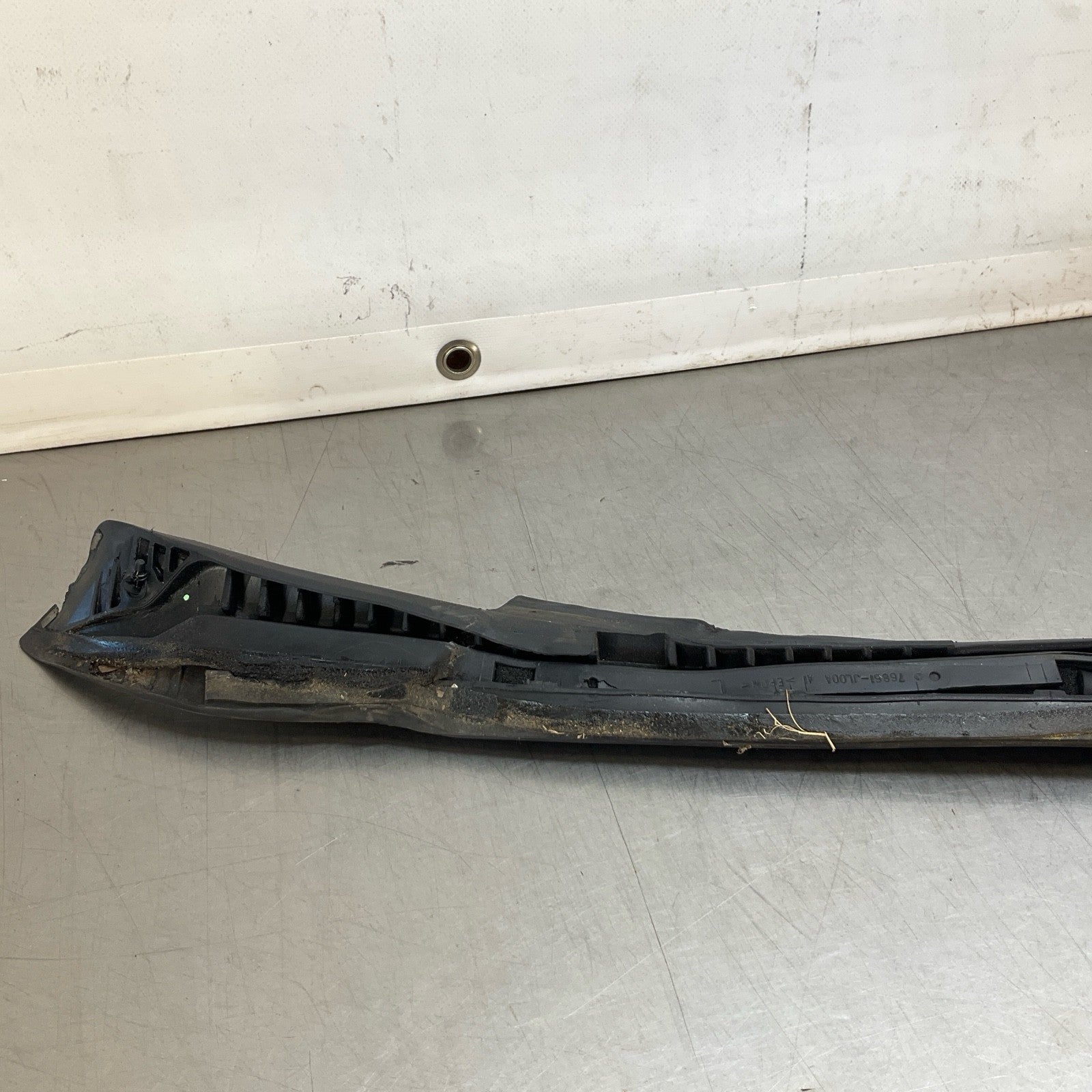 08-15 G37 Q60 Coupe Driver A Pillar Trim Weatherstrip Seal Oem 12Bd4Gg - On Point Parts Inc