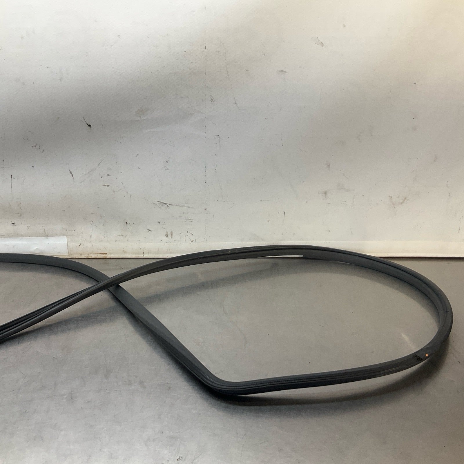 2015 Infiniti V36 G37 Passenger Coupe Door Frame Weatherstrip Oem 12Bd4Ge - On Point Parts Inc