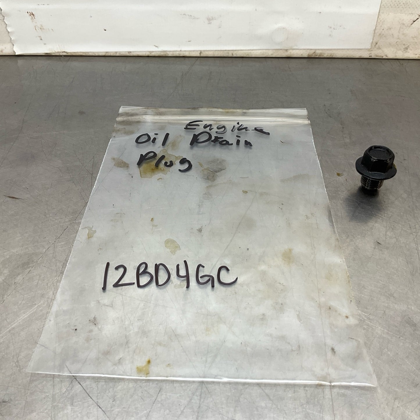 2015 Infiniti V36 G37 Engine Oil Drain Plug Oem 12Bd4Gc - On Point Parts Inc