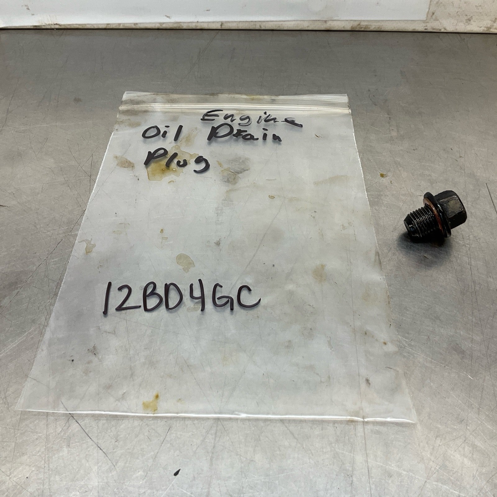 2015 Infiniti V36 G37 Engine Oil Drain Plug Oem 12Bd4Gc - On Point Parts Inc