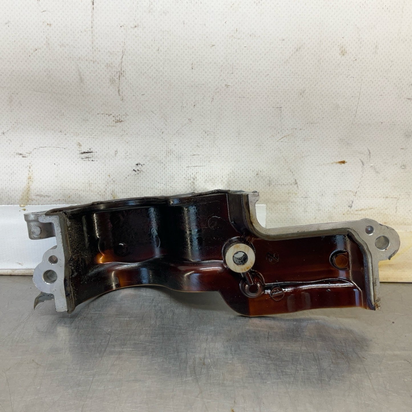 08-15 G35 G37 Q50 Q60 Passenger Vq37Vhr Camshaft Angle Sensor Cover Oem 12Bd4Gk - On Point Parts Inc