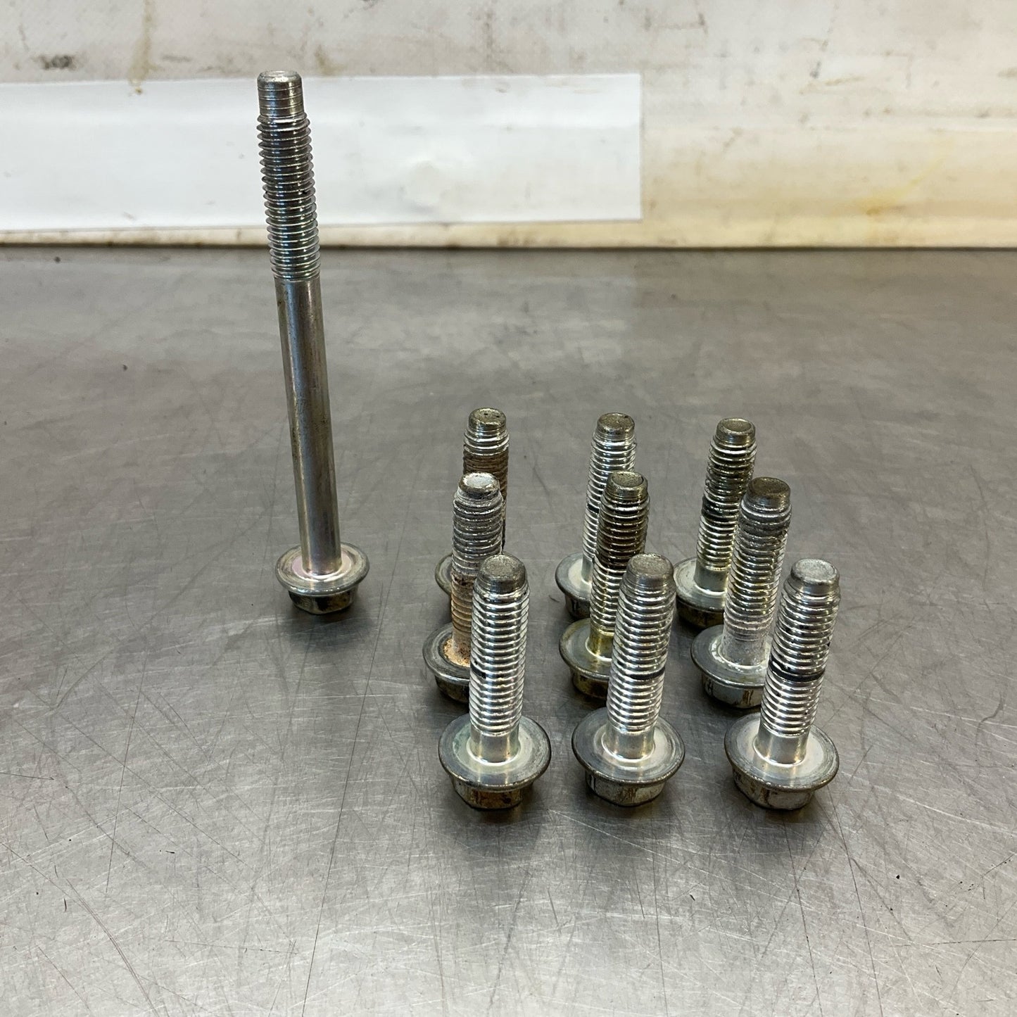 2015 Infiniti V36 G37 Upper Oil Pan Hardware Oem 12Bd4Gi - On Point Parts Inc