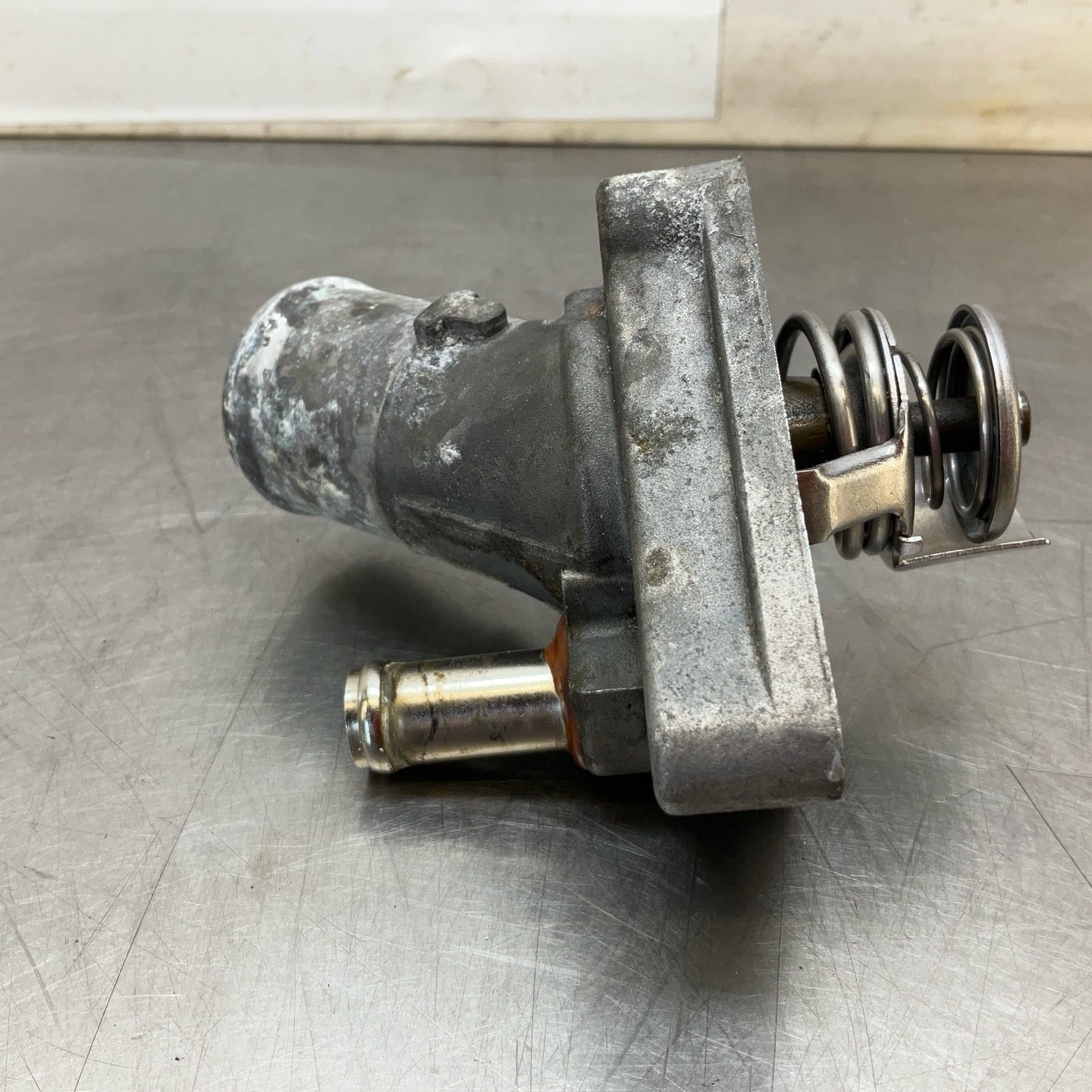 03-06 350Z G35 Vq35De Coolant Thermostat 212004W010 Oem Kyf - On Point Parts Inc