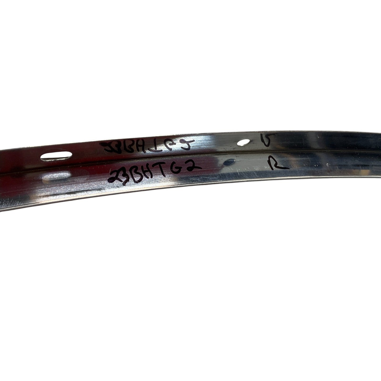 09-15 G37 Q60 Coupe Front Passenger A Pillar Trim Weatherstrip Bracket Oem Htg - On Point Parts Inc