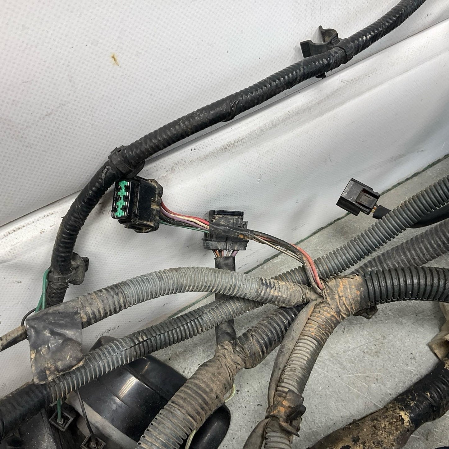 08-10 Infiniti G35 G37 VQ37VHR Auto Engine Bay Wire Harness 240121NC0B OEM IPG - On Point Parts Inc